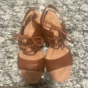 Boc sandals size 6